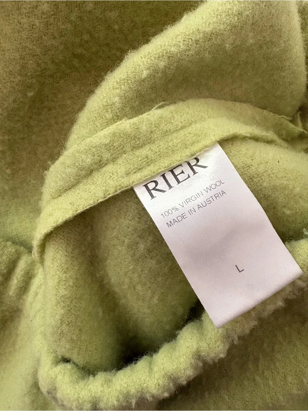 Rier Half-Zip Fleece Pullover Sweater in Light Lime